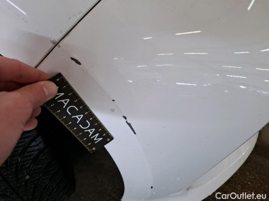  Toyota  Yaris TOYOTA  Hybride / 2019 / 5P / Berline Hybride 116h Dynamic Business Stage Acad #5