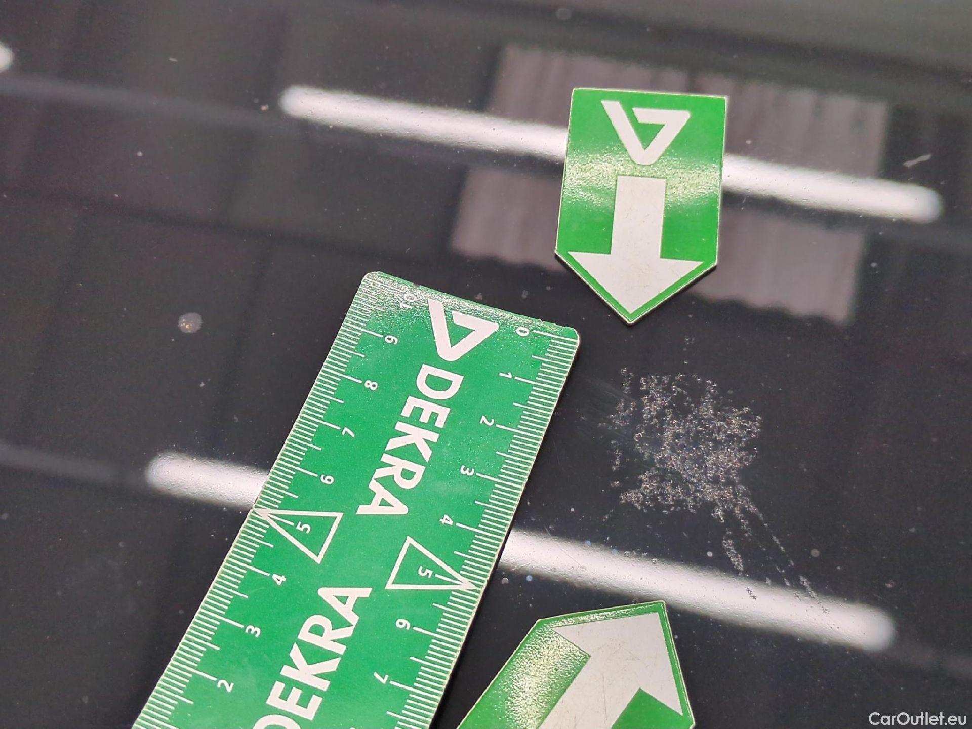  Volkswagen  Tiguan VOLKSWAGEN  / 2020 / 5P / SUV 1.4 eHybrid 245 DSG6 Life Business #7