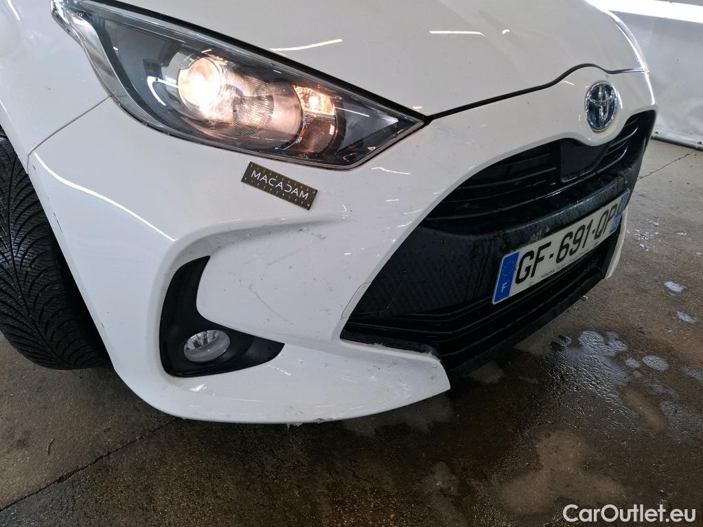  Toyota  Yaris TOYOTA  Hybride / 2019 / 5P / Berline Hybride 116h Dynamic Business Stage Acad #3