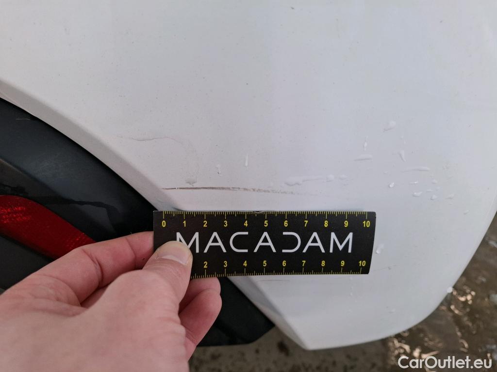  Toyota  Yaris TOYOTA  Hybride / 2019 / 5P / Berline Hybride 116h Dynamic Business Stage Acad #13