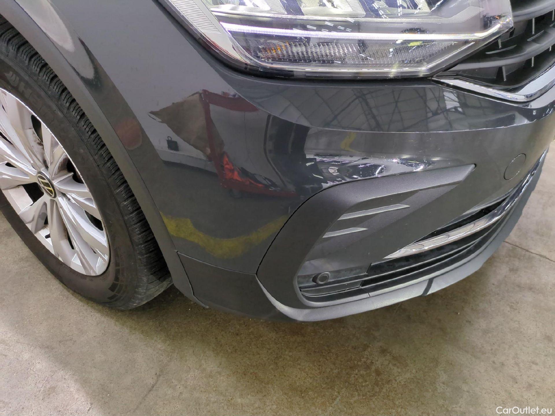  Volkswagen  Tiguan VOLKSWAGEN  / 2020 / 5P / SUV 1.4 eHybrid 245 DSG6 Life Business #14