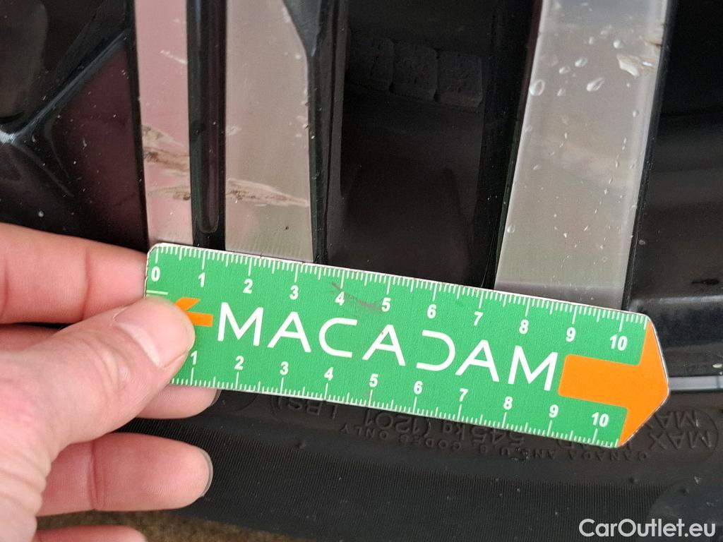  Peugeot  208  Allure Business 1.2 PureTech 100CV BVM6 E6d #12