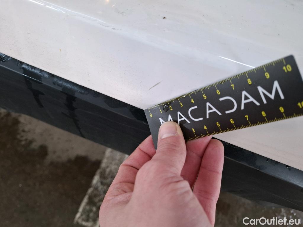  Toyota  Yaris TOYOTA  Hybride / 2019 / 5P / Berline Hybride 116h Dynamic Business Stage Acad #16