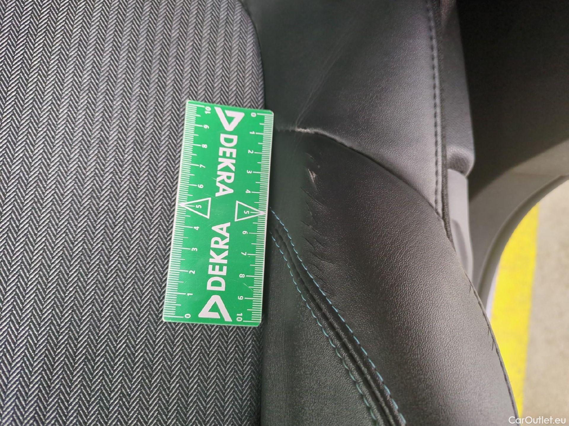  Peugeot  3008  II Allure Pack 1.2 PureTech 130CV BVA8 E6d #2