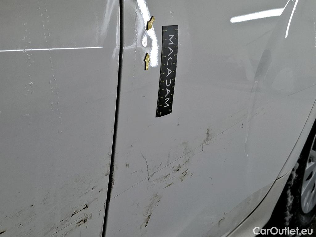  Toyota  Yaris TOYOTA  Hybride / 2019 / 5P / Berline Hybride 116h Dynamic Business Stage Acad #8