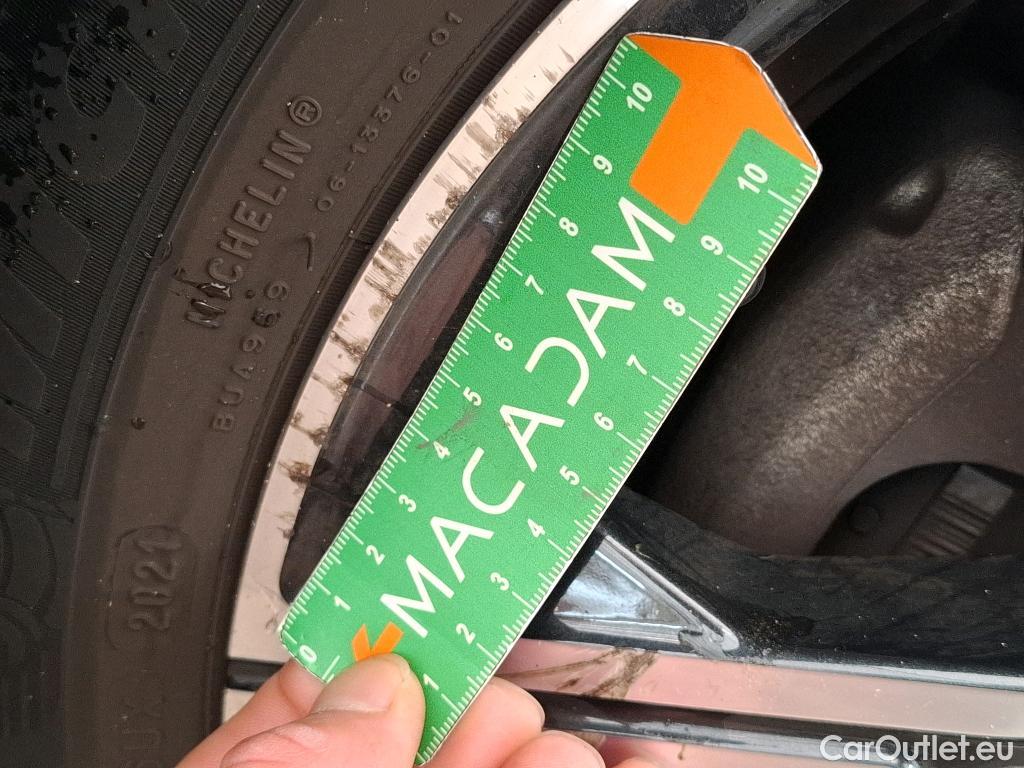  Peugeot  208  Allure Business 1.2 PureTech 100CV BVM6 E6d #8