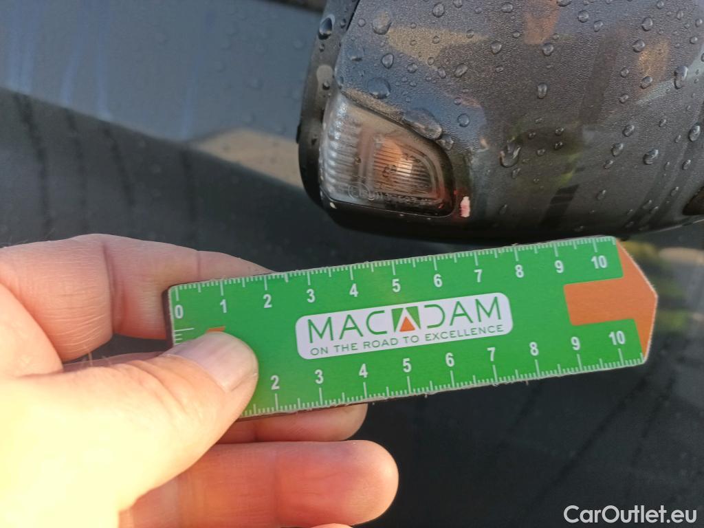  Hyundai  Konna HYUNDAI Kona / 2020 / 5P / todoterreno 1.6 GDI HEV Style Sky DCT #23