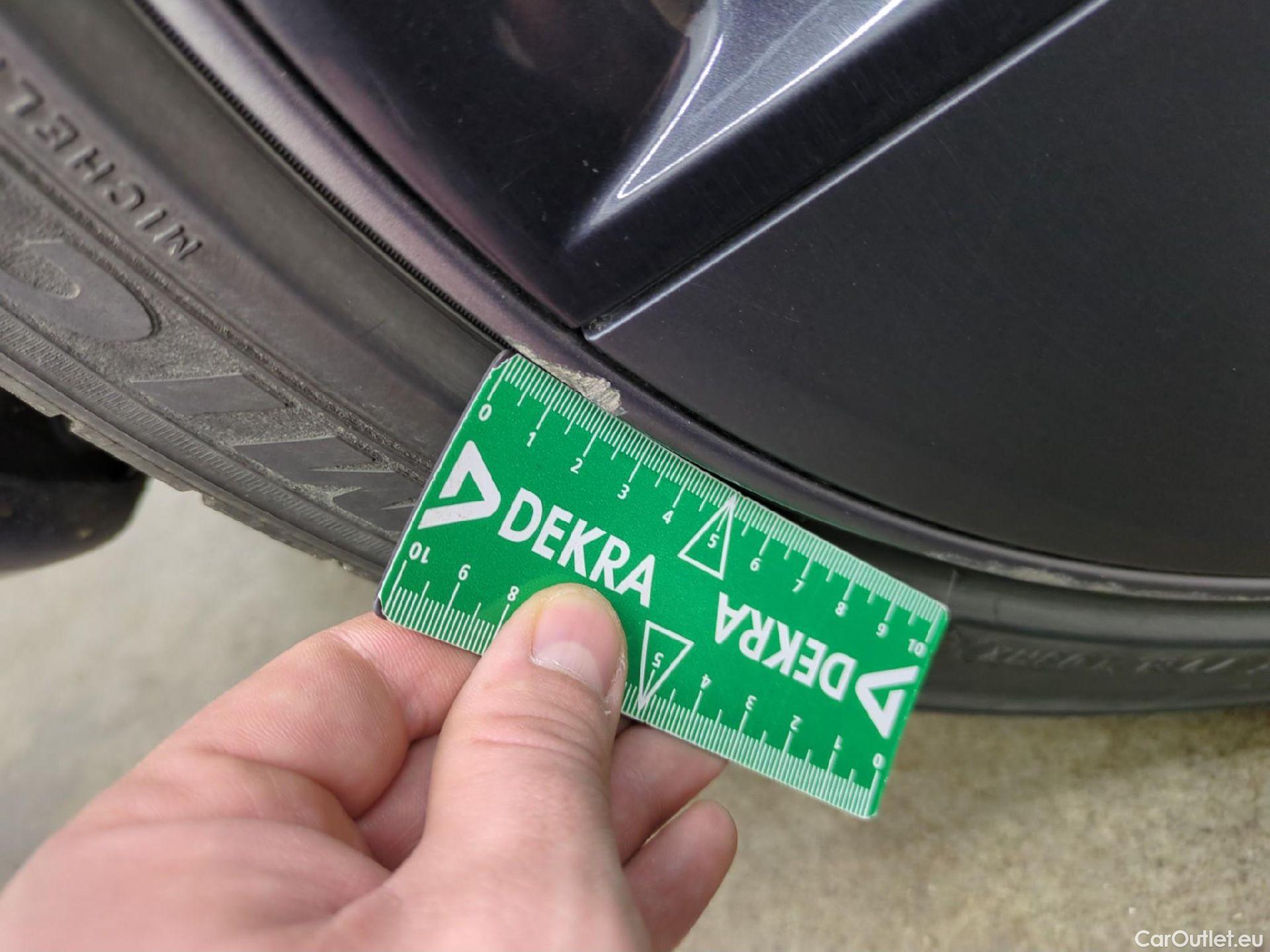  Tesla  Model 3 TESLA  / 2018 / 4P / Berline Grande Autonomie #31