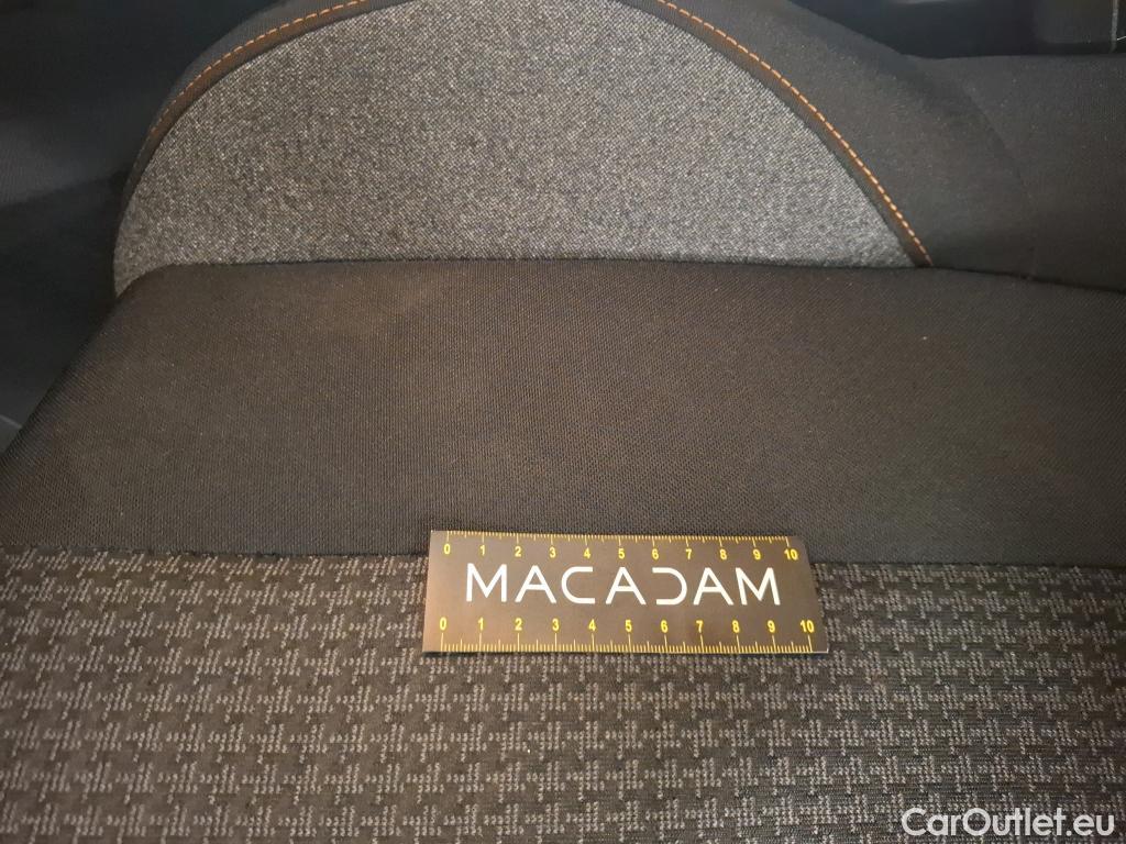  Peugeot  3008  Active Business 1.5 HDi 130CV BVM6 E6d #24