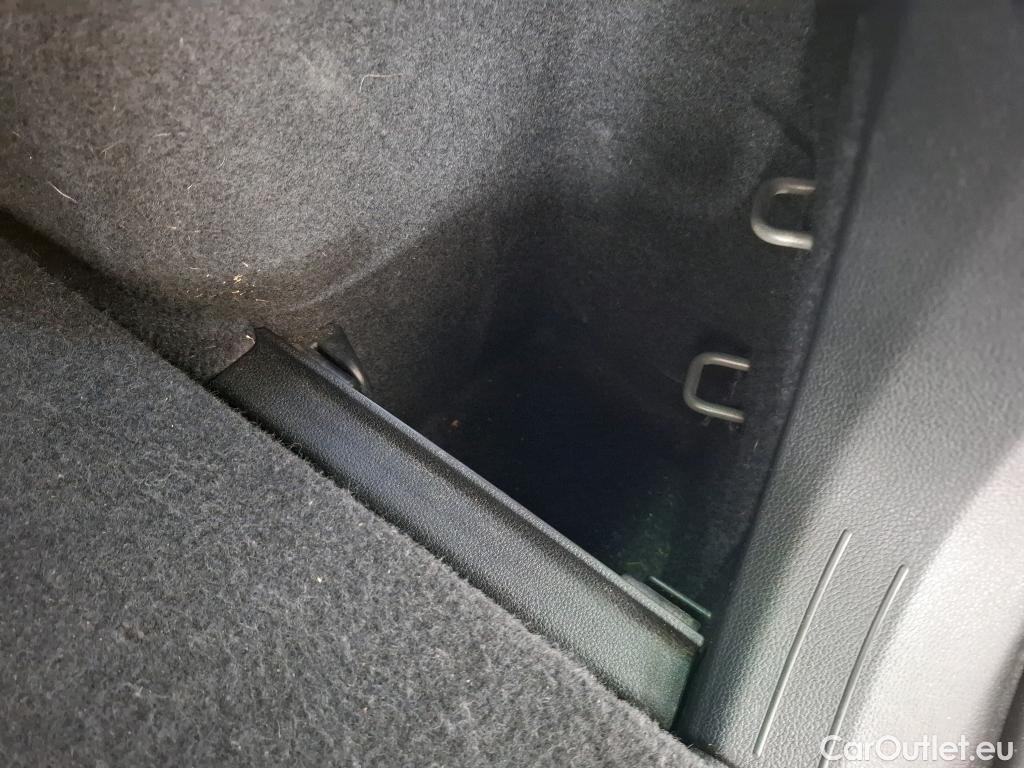  Volkswagen  Tiguan VOLKSWAGEN  / 2020 / 5P / SUV 1.4 eHybrid 245 DSG6 Elegance Exclusive #6