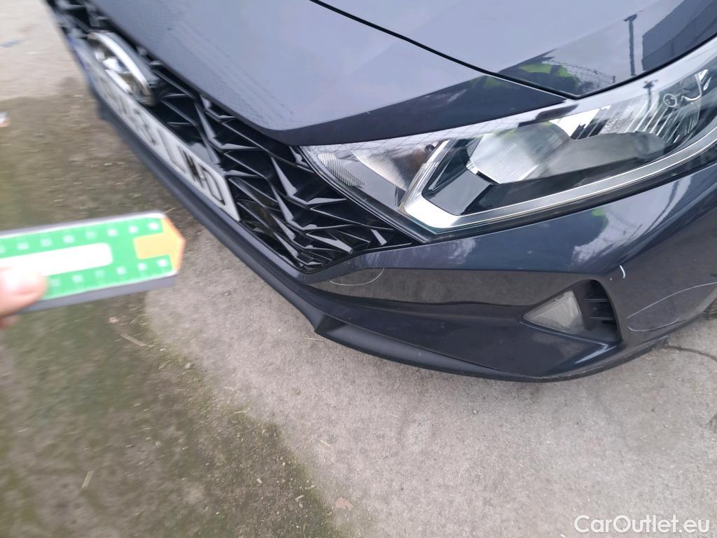  Hyundai  i20 HYUNDAI  / 2020 / 5P / berlina con portón 1.0 TGDI 74kW (100CV) Klass #10