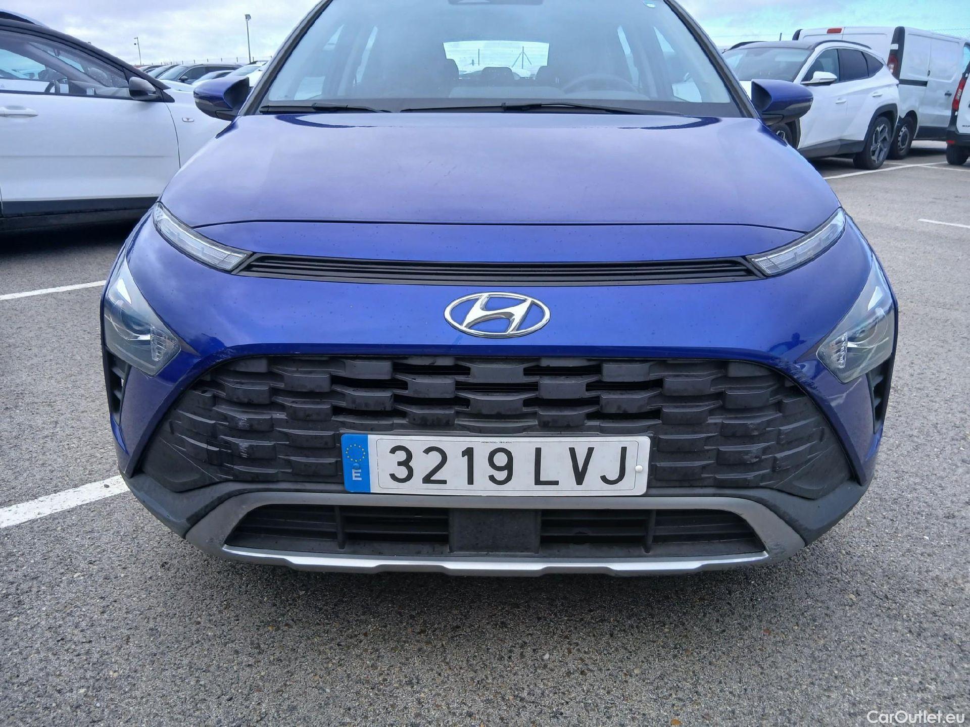  Hyundai  Bayon HYUNDAI  / 2021 / 5P / todoterreno 1.2 MPI Maxx #4