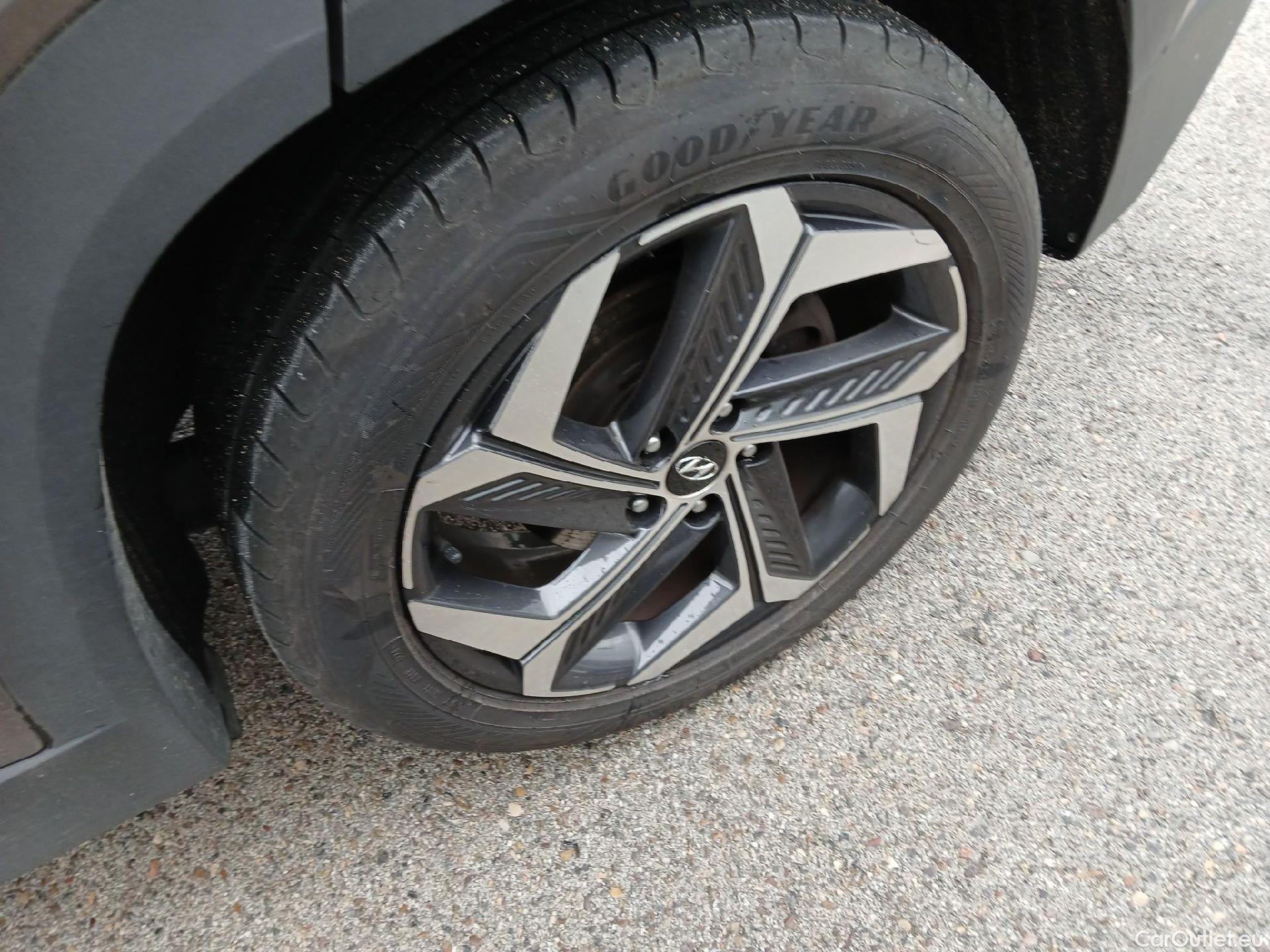  Hyundai  Tucson HYUNDAI  / 2020 / 5P / todoterreno 1.6 TGDI PHEV 195kW Maxx Auto 4X4 #8