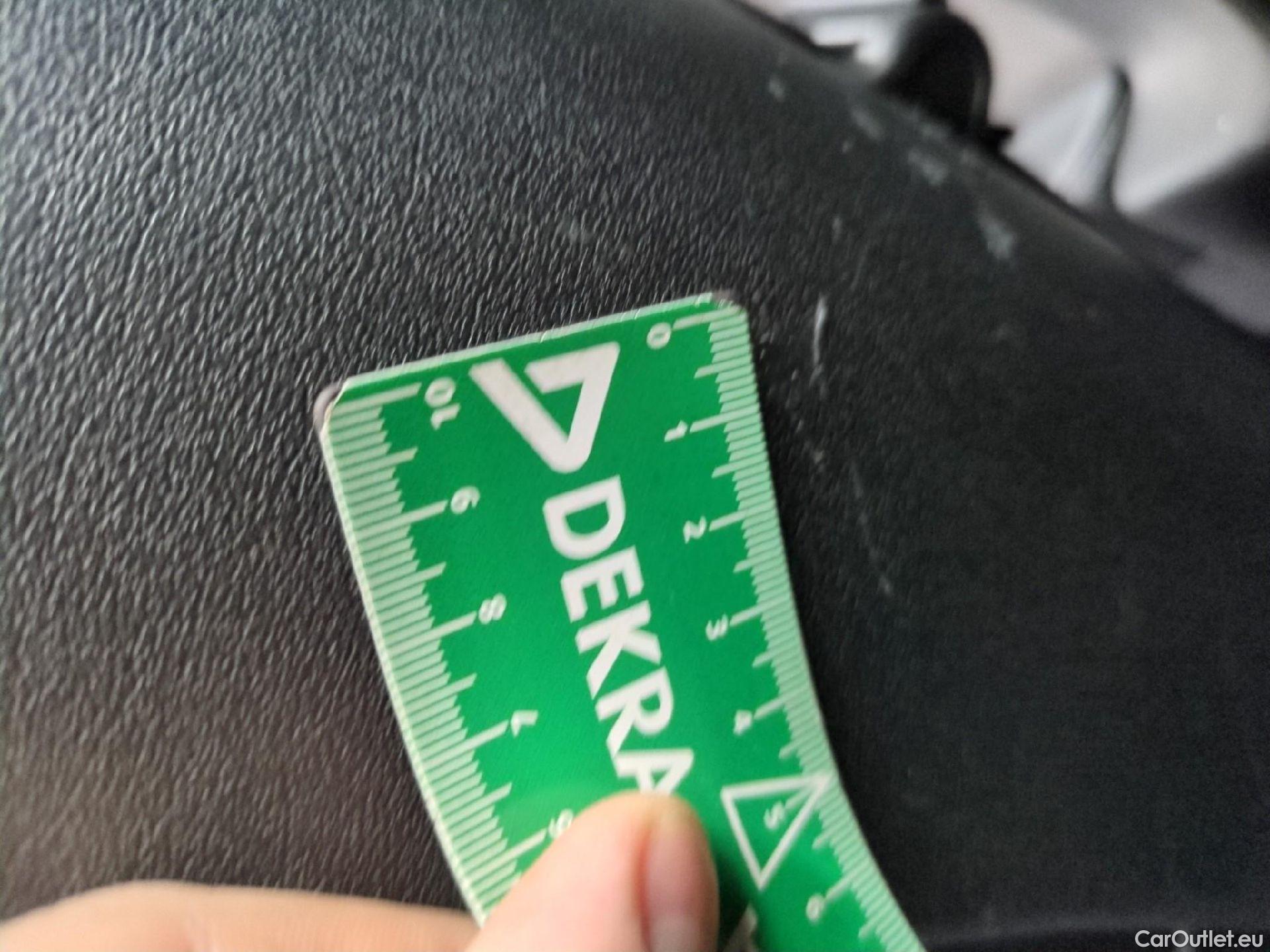  Tesla  Model 3 TESLA  / 2018 / 4P / Berline Grande Autonomie #6