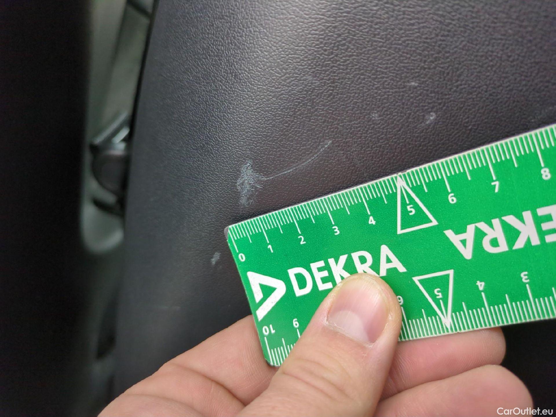  Tesla  Model 3 TESLA  / 2018 / 4P / Berline Grande Autonomie #4