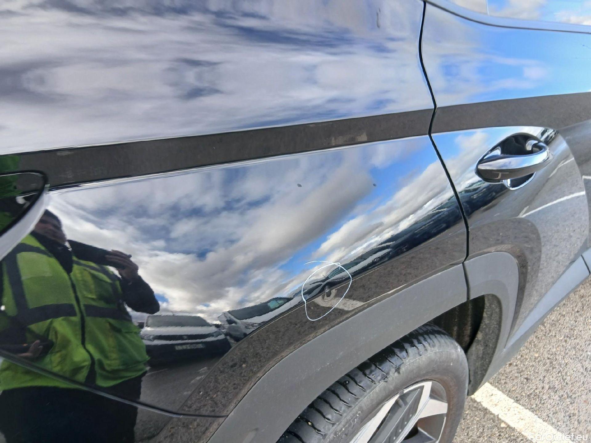  Hyundai  Tucson HYUNDAI  / 2020 / 5P / todoterreno 1.6 TGDI 169kW HEV Tecno Auto 2C #15