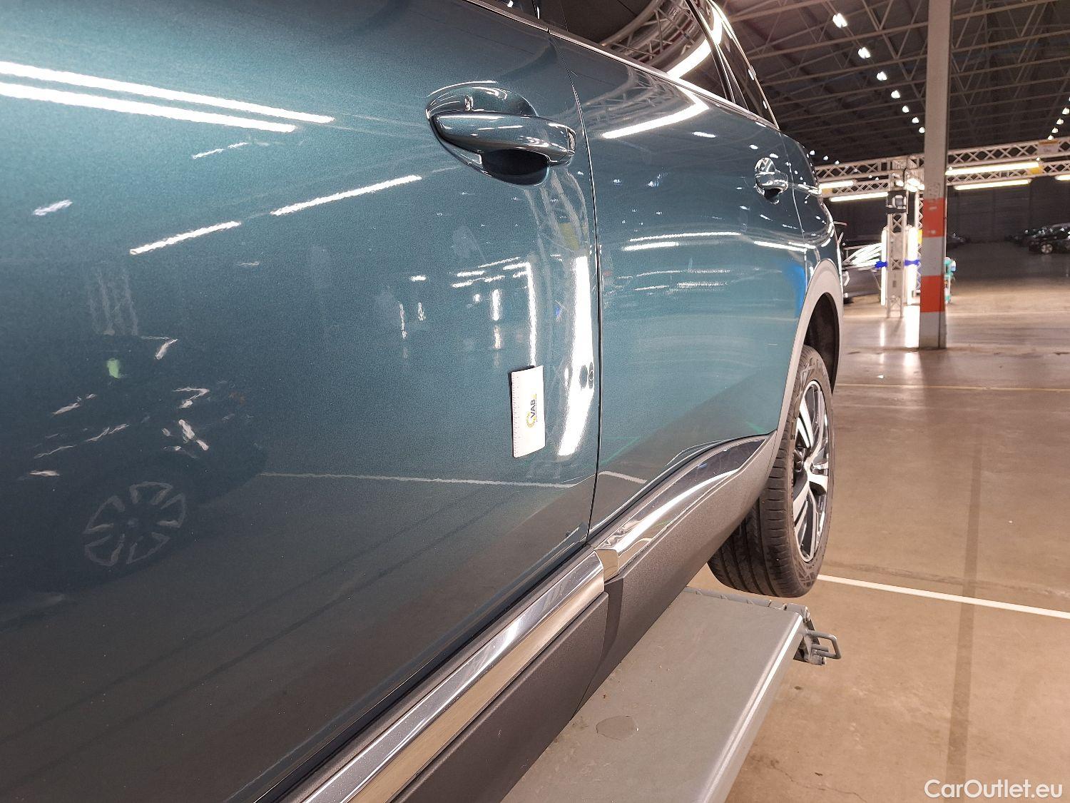  Peugeot  5008 Peugeot,  '16, Peugeot  1.5 BlueHDi 96kW S&S Allure 5d 7pl #39