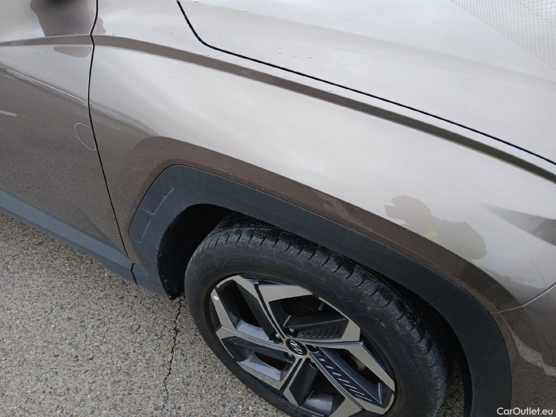  Hyundai  Tucson HYUNDAI  / 2020 / 5P / todoterreno 1.6 TGDI PHEV 195kW Maxx Auto 4X4 #40