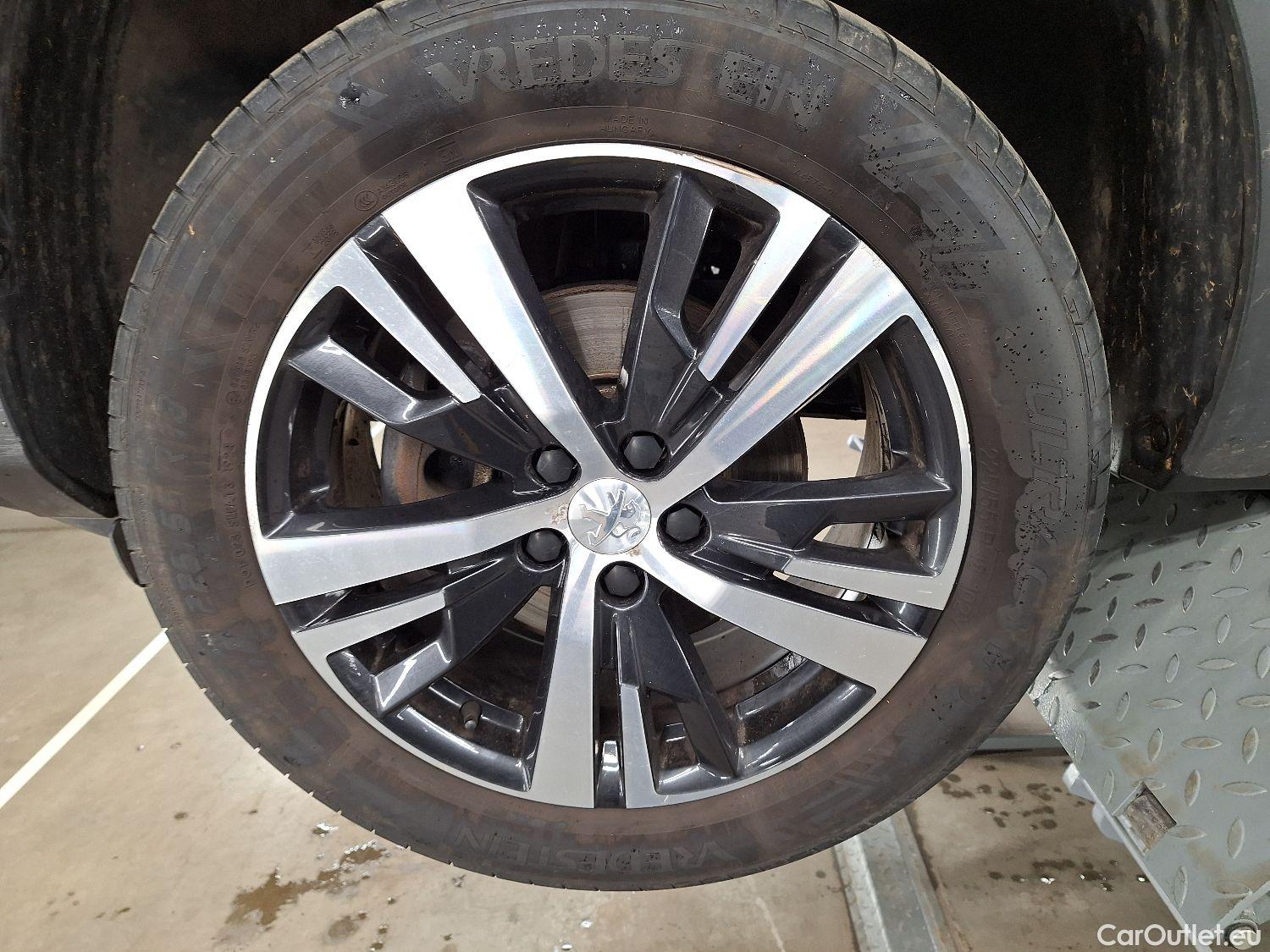  Peugeot  5008 Peugeot,  '16, Peugeot  1.5 BlueHDi 96kW S&S Allure 5d 7pl #26