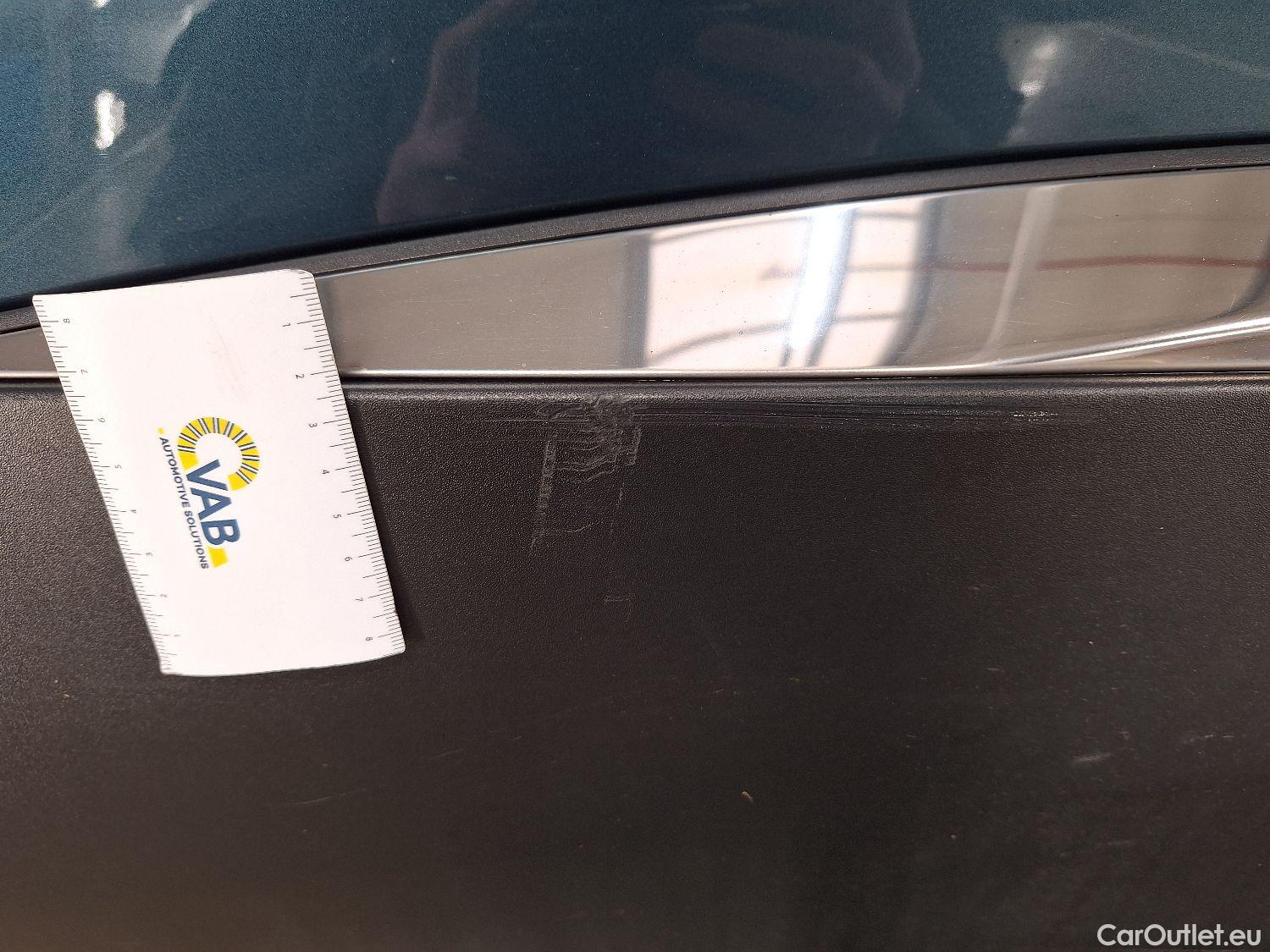  Peugeot  5008 Peugeot,  '16, Peugeot  1.5 BlueHDi 96kW S&S Allure 5d 7pl #23