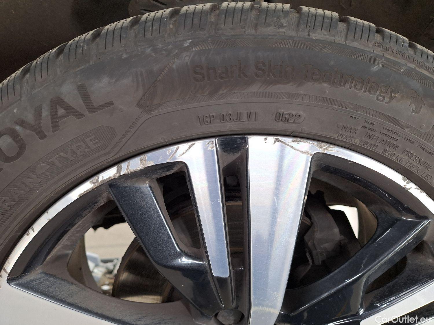  Peugeot  5008 Peugeot,  '16, Peugeot  1.5 BlueHDi 96kW S&S Allure 5d #8