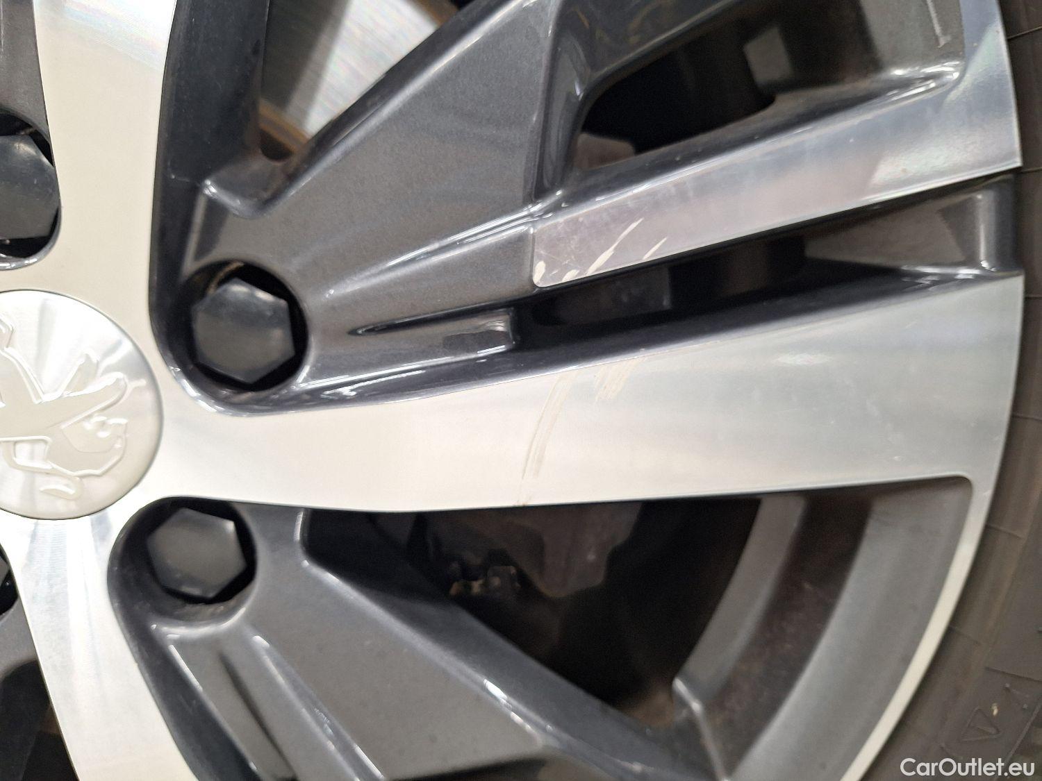  Peugeot  5008 Peugeot,  FL'20, Peugeot  1.2 PureTech 96kW S&S EAT8 Allure Pac #7