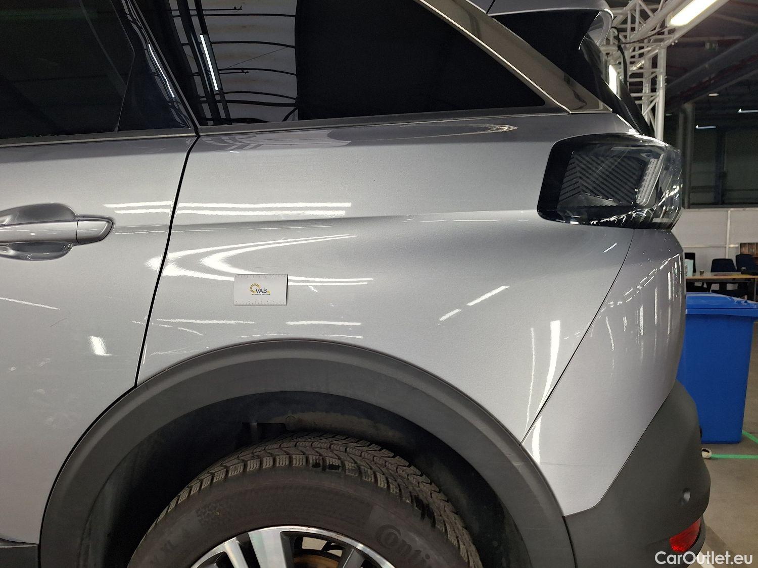  Peugeot  5008 Peugeot,  FL'20, Peugeot  1.2 PureTech 96kW S&S EAT8 Allure Pac #19