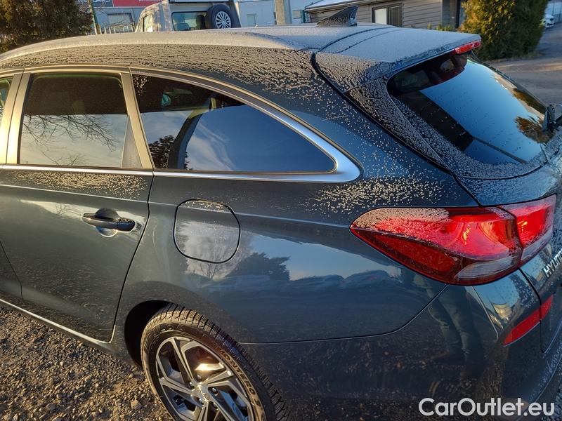  Hyundai  i30  (PD)(01.2017  ->)  kom.1.5TGDI FamilySmart AT #10