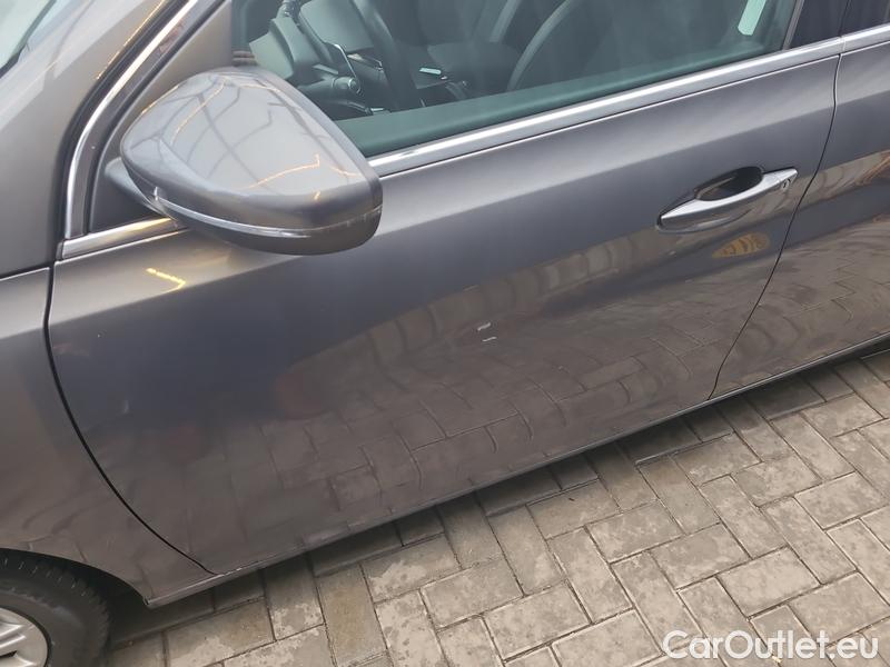  Peugeot  308 -SW  (P5) (2021)  SW 1.5 BHDi 130 ALL.P Aut #4