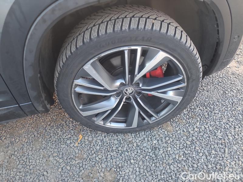  Skoda  Kodiaq  (2016)  2.0TDI 176 RS Ch 4x4 AT #17