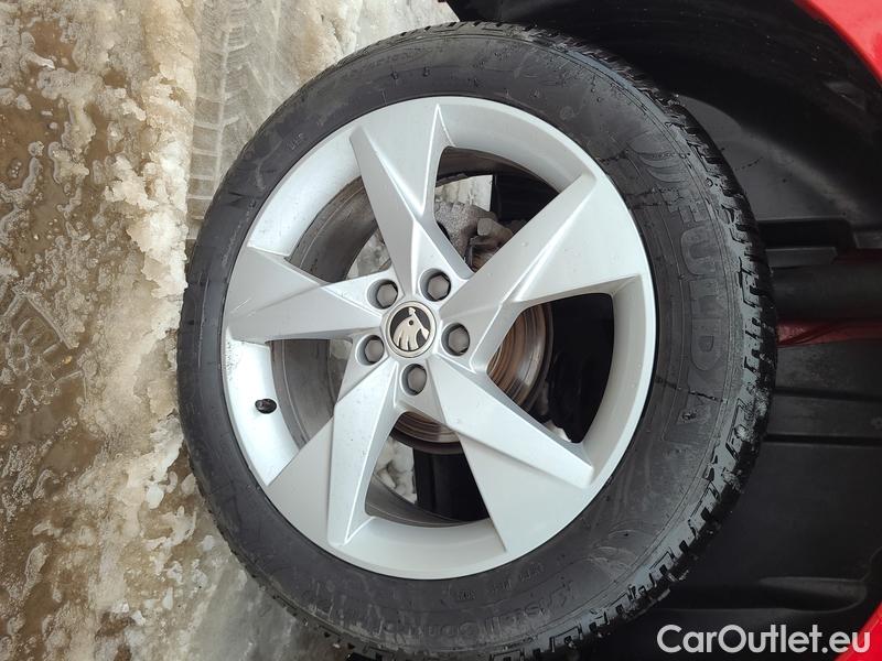  Skoda  KAMIQ -SUV (NW4) (2019)  1.0 TSI 81 Style #2