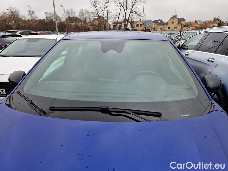  Renault  Captur  (2020)  1.3TCe 140 R.S.Line 5d #1