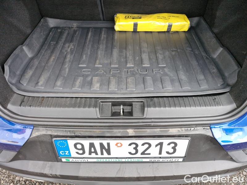  Renault  Captur  (2020)  1.3TCe 140 R.S.Line 5d #8