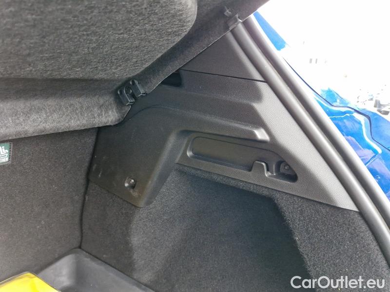  Renault  Captur  (2020)  1.3TCe 140 R.S.Line 5d #10