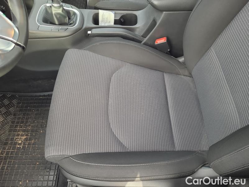  Hyundai  i30  (PD)(01.2017  ->)  kom.1.0TGDI Family Comf #8