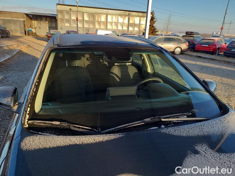  Hyundai  i30  (PD)(01.2017  ->)  kom.1.5TGDI FamilySmart AT #1