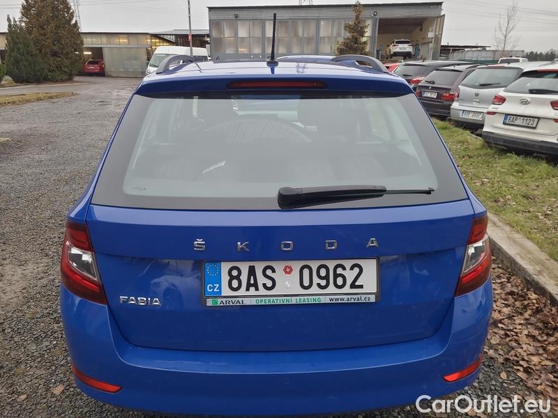  Skoda  Fabia  Combi (2015)  Com.1.0TSI 70 Style #30
