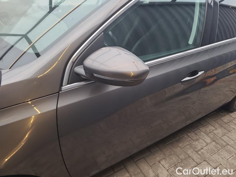  Peugeot  308 -SW  (P5) (2021)  SW 1.5 BHDi 130 ALL.P Aut #5