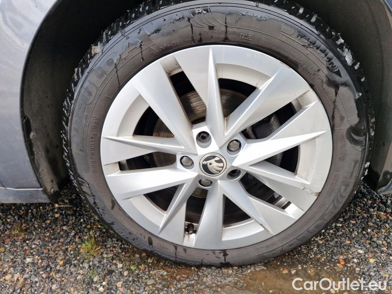  Skoda  Octavia  Lim. (NX3)(2020)  2.0TDI 85 Style AT #20