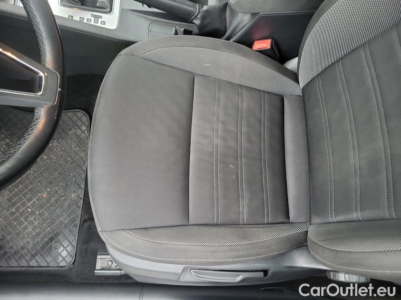  Skoda  Octavia  Combi  (5E5)(03.2017->)  Com TDI 110 Ambit. AT #7