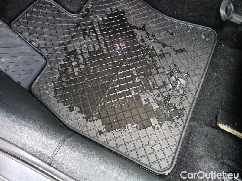  Skoda  Octavia  Lim. (NX3)(2020)  2.0TDI 85 Style AT #10