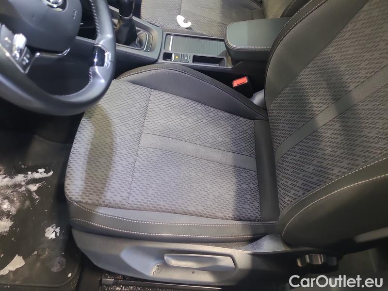  Skoda  Octavia  Combi (NX3)(2020) Oct.Combi 2.0TDI 110 Style #8