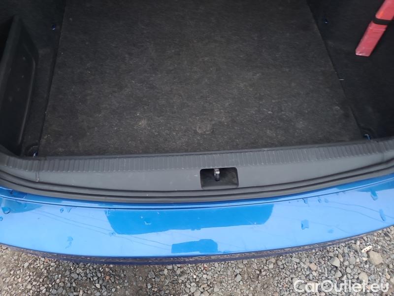  Skoda  Octavia  Combi  (5E5)(03.2017->)  Com 1.6TDI 85 Ambition #30