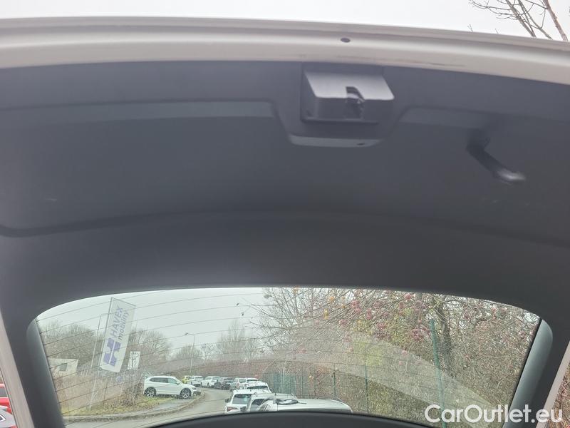  Skoda  Octavia  Combi  (5E5)(03.2017->)  Com TDI 110 Ambit. AT #5