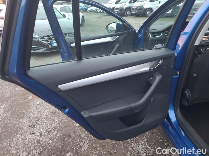  Skoda  Octavia  Combi  (5E5)(03.2017->)  Com 1.6TDI 85 Ambition #28