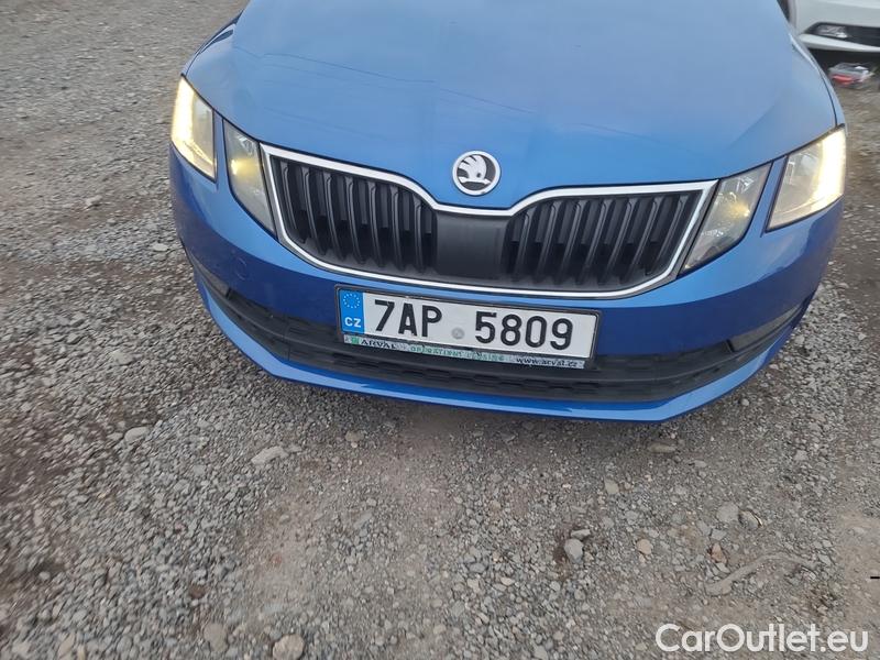  Skoda  Octavia  Combi  (5E5)(03.2017->)  Com 1.6TDI 85 Ambition #2