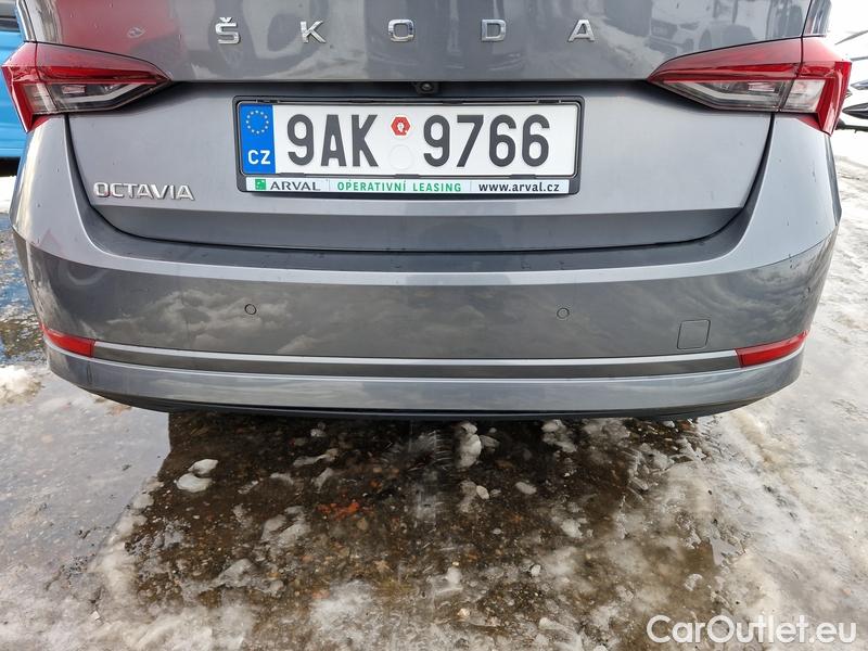  Skoda  Octavia  Lim. (NX3)(2020)  2.0TDI 85 Style AT #15