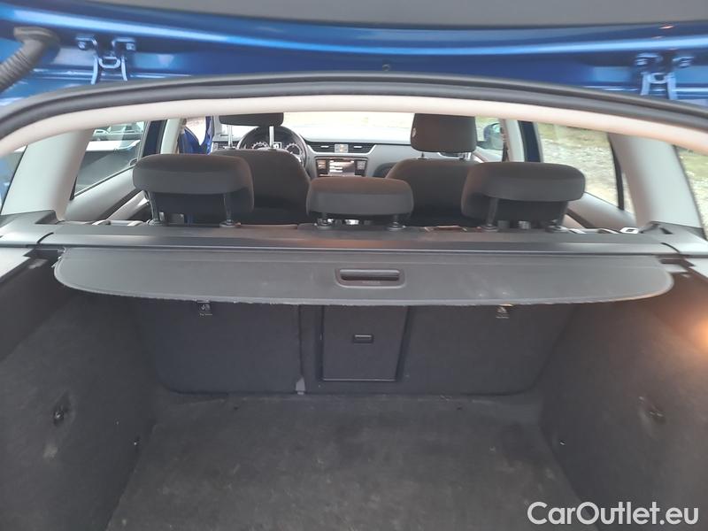  Skoda  Octavia  Combi  (5E5)(03.2017->)  Com 1.6TDI 85 Ambition #29