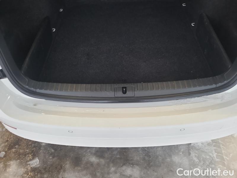  Skoda  Octavia  Combi (NX3)(2020) Oct.Combi 2.0TDI 110 Style #16