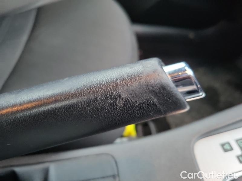  Skoda  Octavia  Combi  (5E5)(03.2017->)  Com TDI 110 Ambit. AT #20